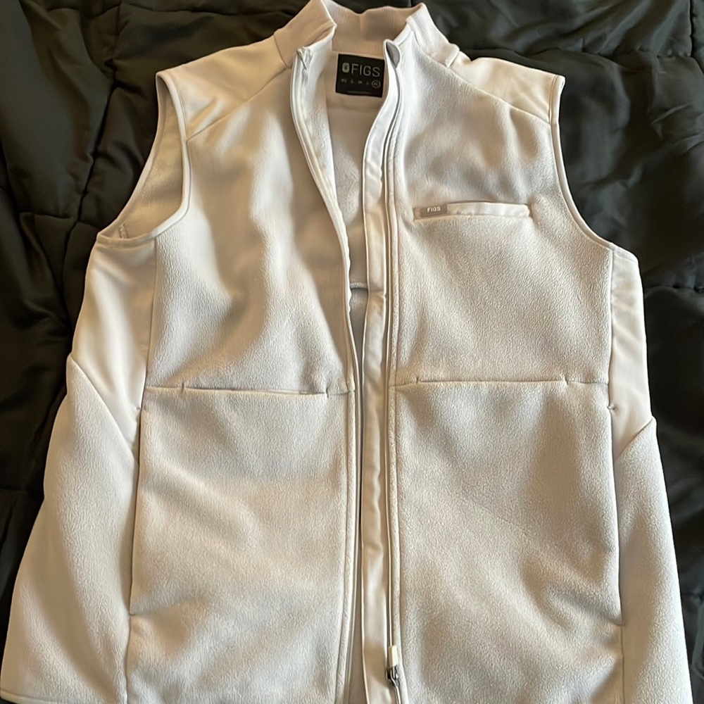 Figs scrub vest